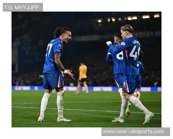 法国队顽强追平阿塞拜疆古斯托助攻马特塔头球破门精彩瞬间 法国队顽强追平阿塞拜疆古斯托助攻马特塔头球破门精彩瞬间