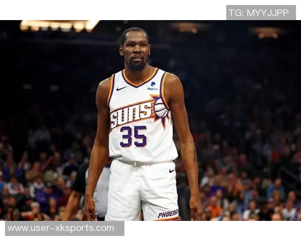 KD回忆初入联盟时对伟大球员的崇敬与追求树立的标杆 KD回忆初入联盟时对伟大球员的崇敬与追求树立的标杆